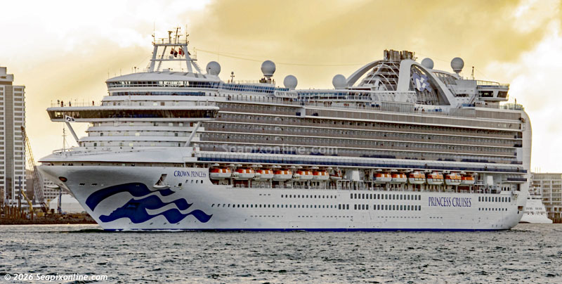 A big day for the Port of Auckland with the rare simultaneous visit of two Princess Cruise's ships, CROWN PRINCESS (IMO 9293399) and DISCOVERY PRINCESS (IMO 9837468) bringing nearly 10,000 passengers into the city.
CROWN PRINCESS arrived from Brisbane, Australia, DISCOVERY PRINCESS from Tauranga.
The two vessels departed within an hour of each other in the early evening, Crown bound for for Tauranga, Discovery for Wellington.  20 February 2026. Photo by © 2026 SeapixOnline.com
